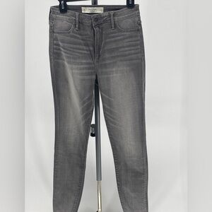 Abercrombie & Fitch high-rise skinny jeans
